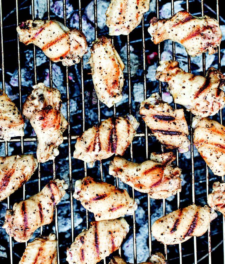 A+charcoal+grill+can+impart+great+flavors+onto+wings
