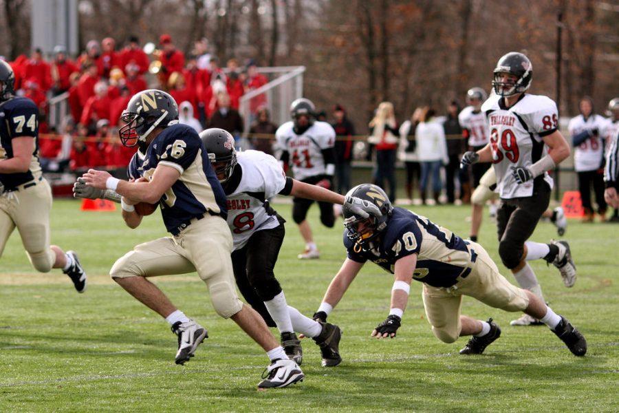 Needham+and+Wellesley+play+the+oldest+Thanksgiving+rivalry+in+Massachusetts