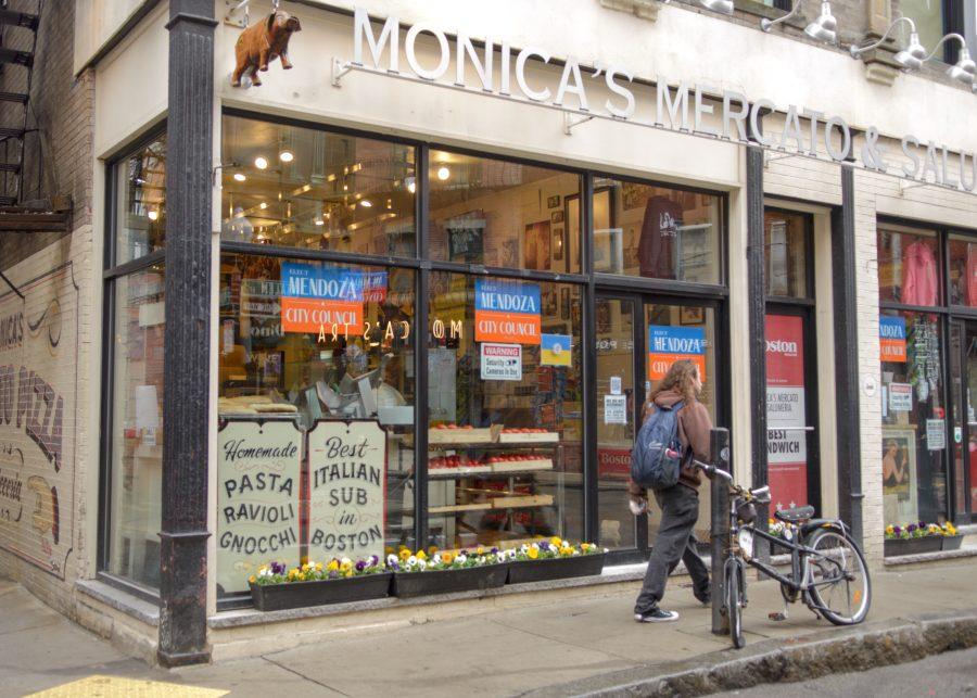 Monicas+Mercato+%26amp%3B+Salumeria+displays+campaign+signs+for+Jorge+Mendoza%2C+owner+of+multiple+restaurants+in+the+North+End.