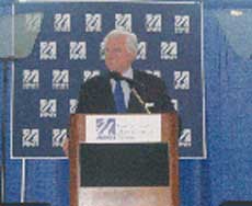 Senator Ted Kennedy speaks against the current administration´s handling of the war in Iraq.
 