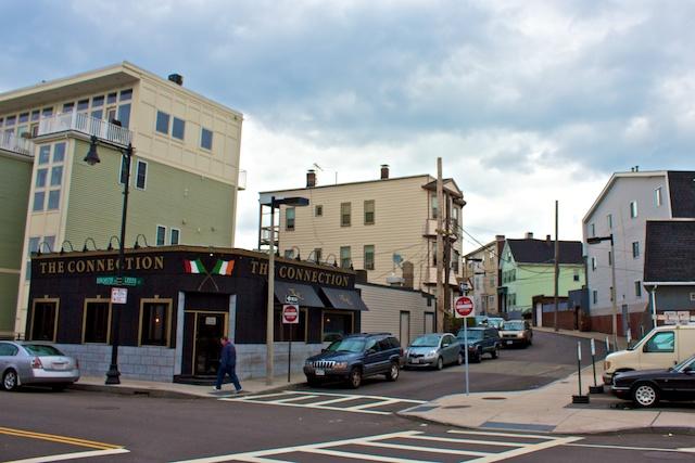 Nicknamed+%26%238220%3BSouthie%26%238221%3B%2C+this+densely+populous+4.1+square+mile+neighborhood+is+located+just+2-3+miles+north+of+Columbia+Point%2C+and+boasts+numerous+park+areas