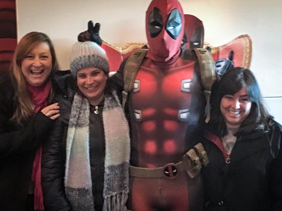Deadpool+visits+a+showing+of+his+new+film%2C+Deadpool%2C+and+takes+selfies+with+fans.%26%23160%3B