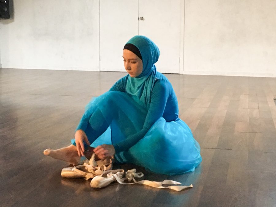 Stephanie+Kurlow%2C+a+14-year-old+from+Sydney%2C+Australia%2C+pushes+against+cultural+tradition+to+wear+a+hijab+during+ballet.+She+seeks+to+raise+money+to+open+a+dance+school+for+other+Muslim+girls.%26%23160%3B