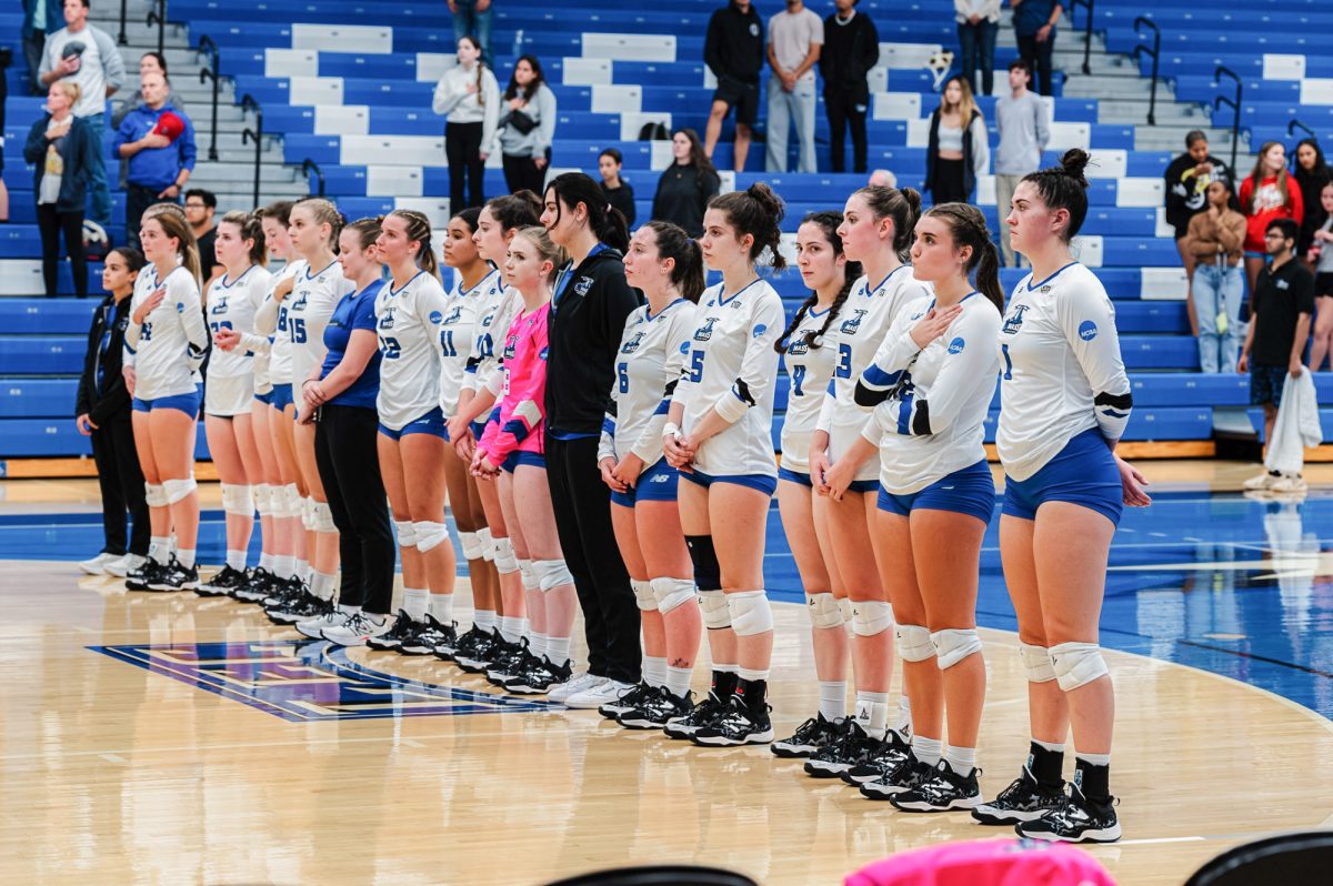 Women’s volleyball anticipates home game against UMass Dartmouth. Photo by Salt Lake Photo Company / Beacons Athletics.