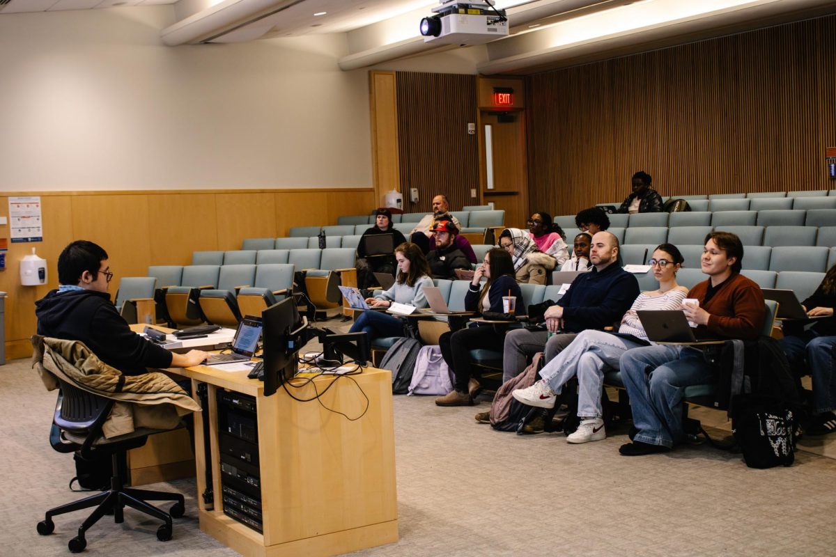 USG gathers for their General Assembly meeting on March 5 in University Hall.