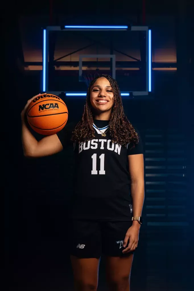 Sabanna Berrios, Women’s Basketball
Forward. Courtesy of Katilin Prince,
university photographer