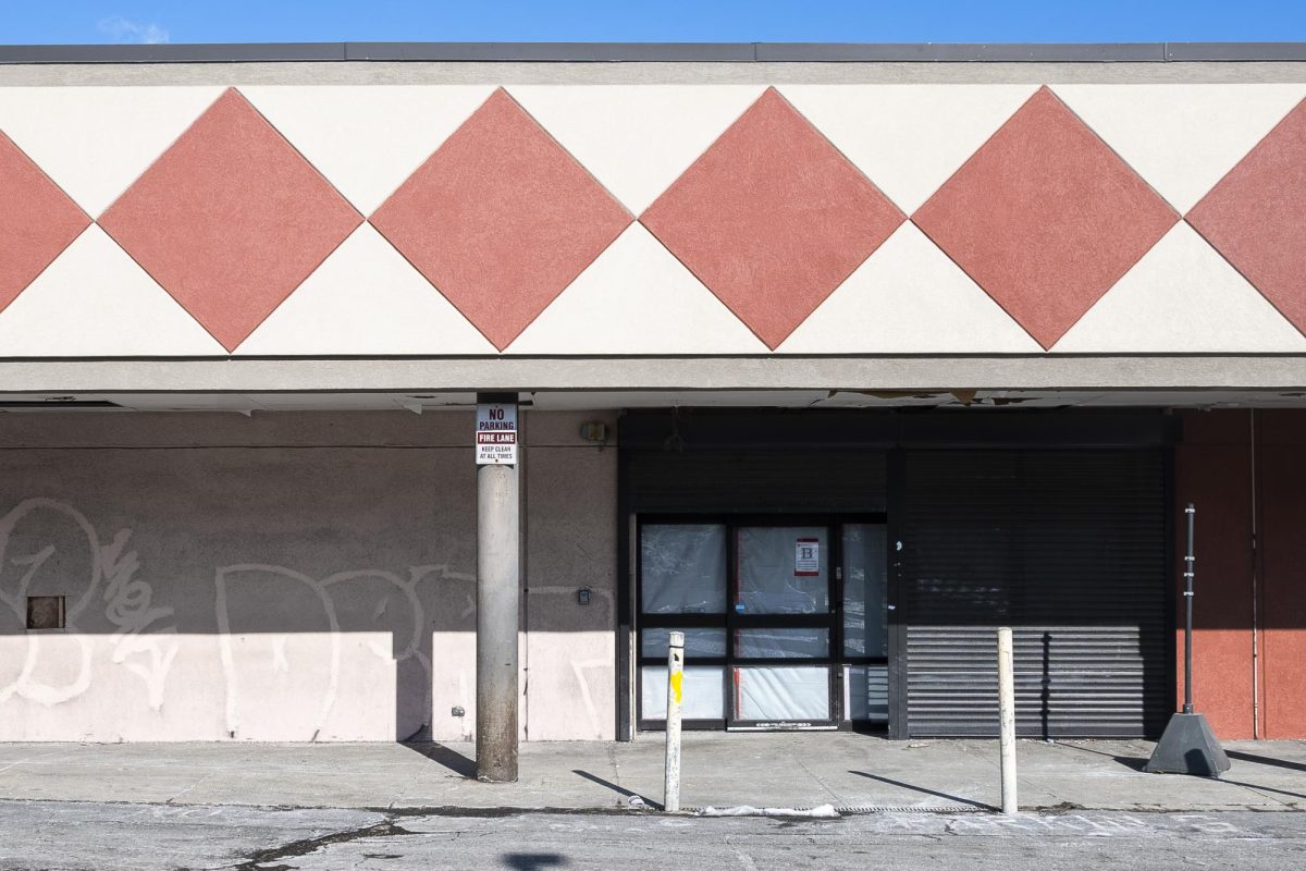 The now closed Walgreens store at 416 Warren Street in Roxbury remains shuttered and empty, Feb. 4.