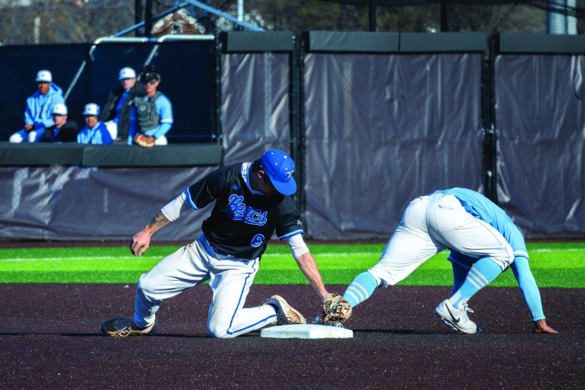 Junior Elliot Miles for the Beacons v. Tufts University Jumbos on March 24. Owen Duda for The Mass Media                                                  
